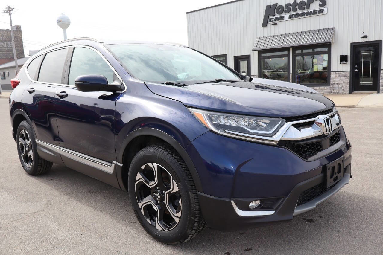 Used 2017 Honda CR-V Touring image 2