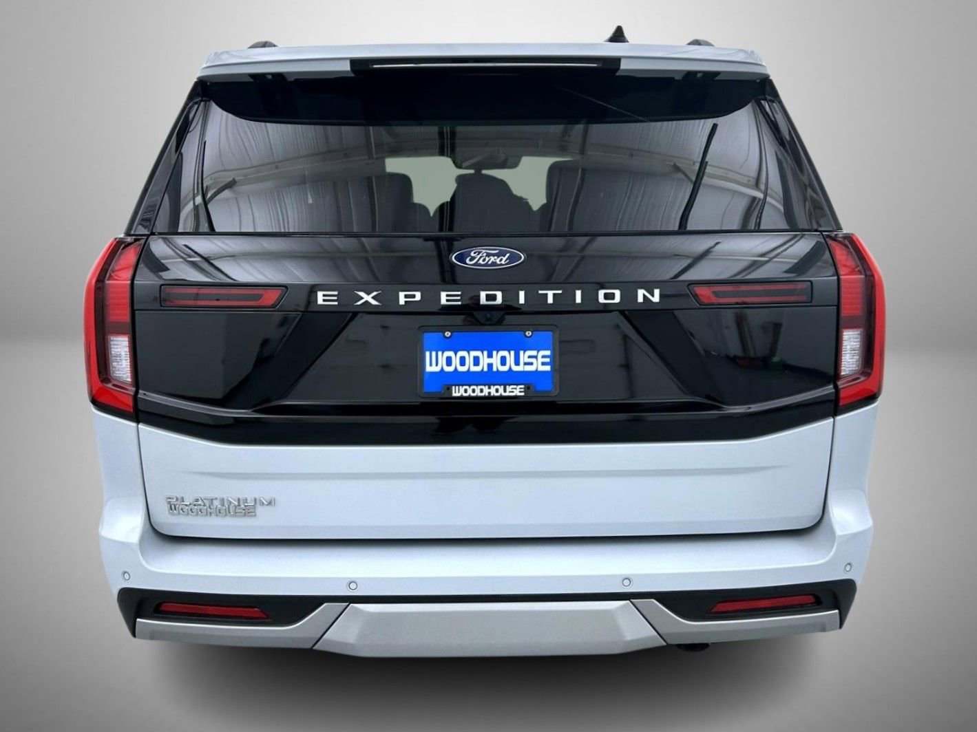 Used 2025 Ford Expedition Platinum AWD/4WD image 6