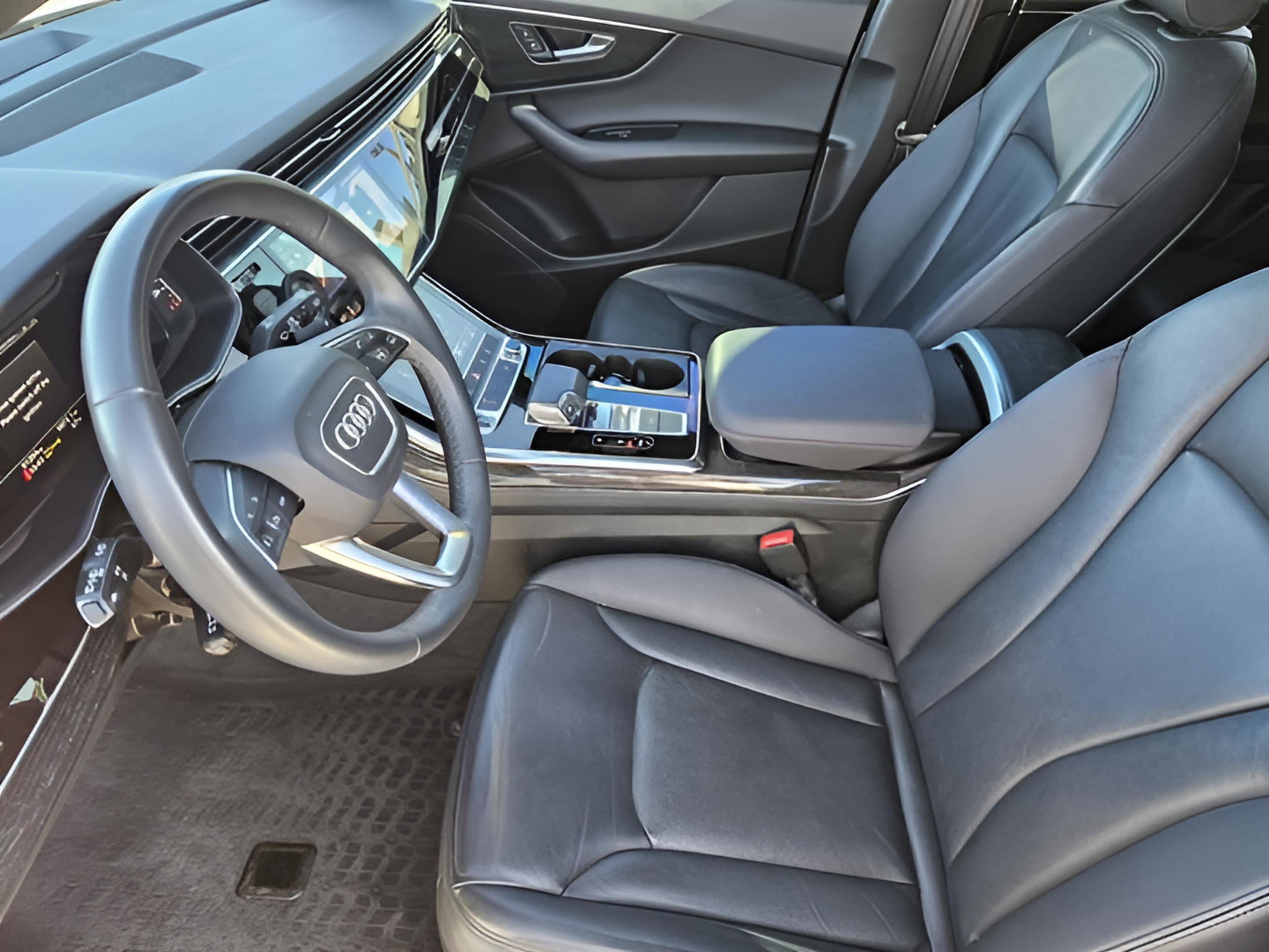 Used 2022 Audi Q7 2.0T Premium w/ Convenience Package image 11