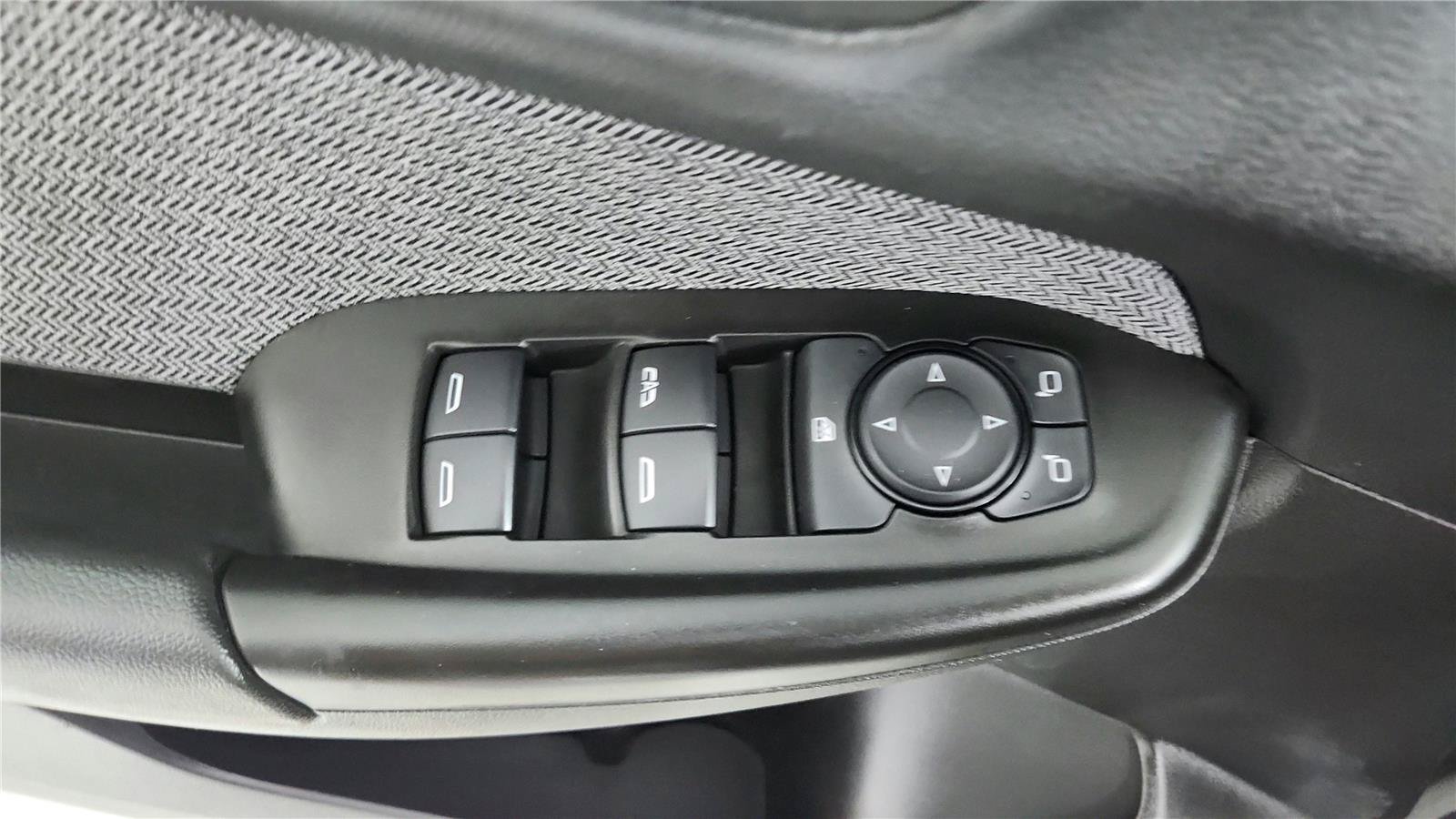 Used 2025 Chevrolet TrailBlazer LT FWD image 10