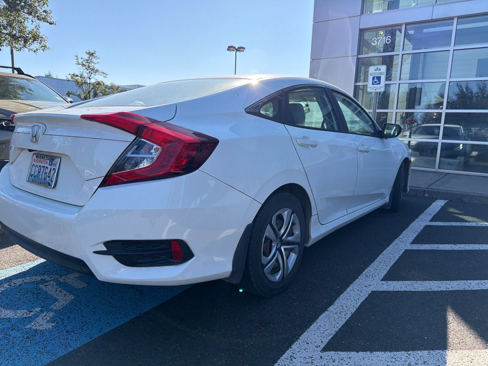 Used 2018 Honda Civic LX image 3