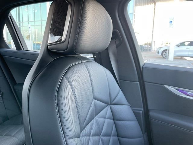 New 2026 BMW 740i xDrive AWD/4WD image 18