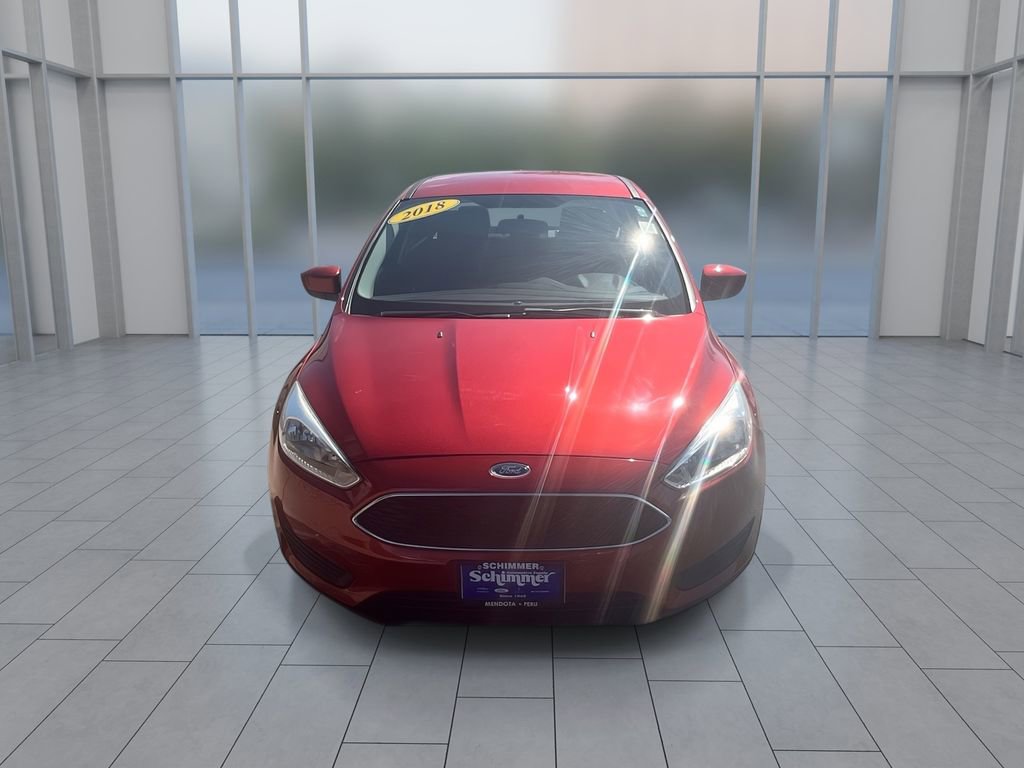 Used 2018 Ford Focus SE FWD image 3