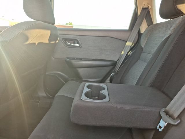 Used 2023 Nissan Rogue SV AWD/4WD image 28