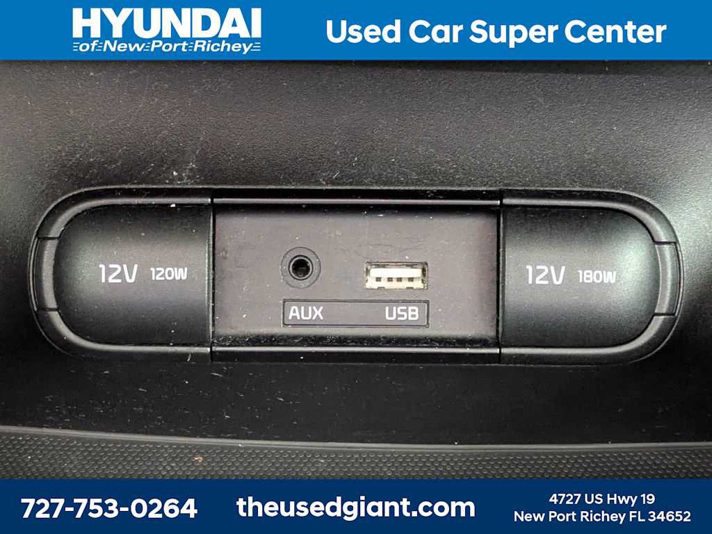 Used 2018 Kia Soul FWD image 21