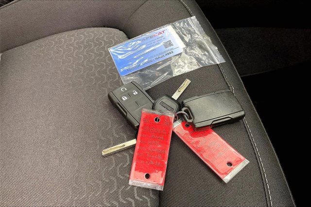 Used 2022 GMC Canyon Elevation image 11