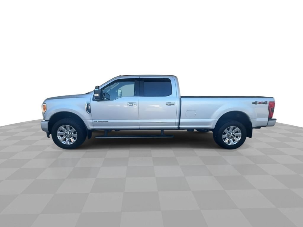 Used 2017 Ford F350 Platinum w/ Platinum Ultimate Package AWD/4WD image 5