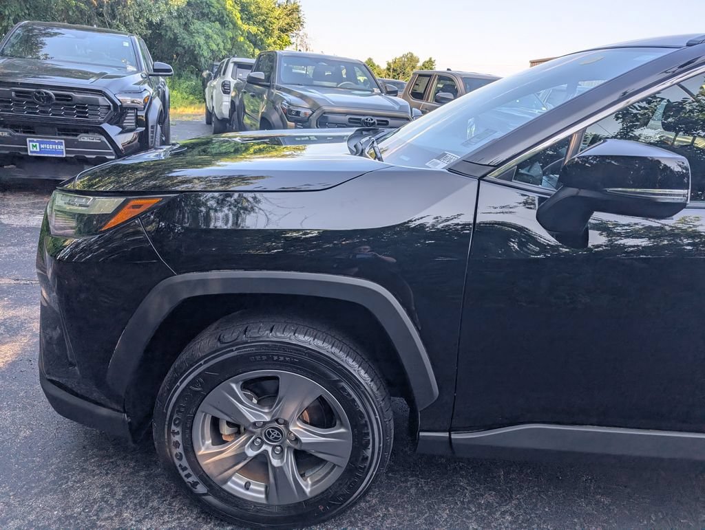 Used 2023 Toyota RAV4 XLE w/ Convenience Package AWD/4WD image 2