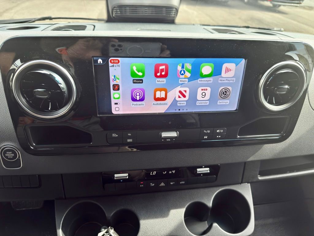 New 2025 Mercedes-Benz Sprinter 4500 image 8