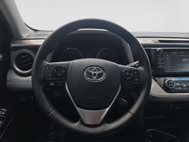 Used 2018 Toyota RAV4 Limited AWD/4WD image 13