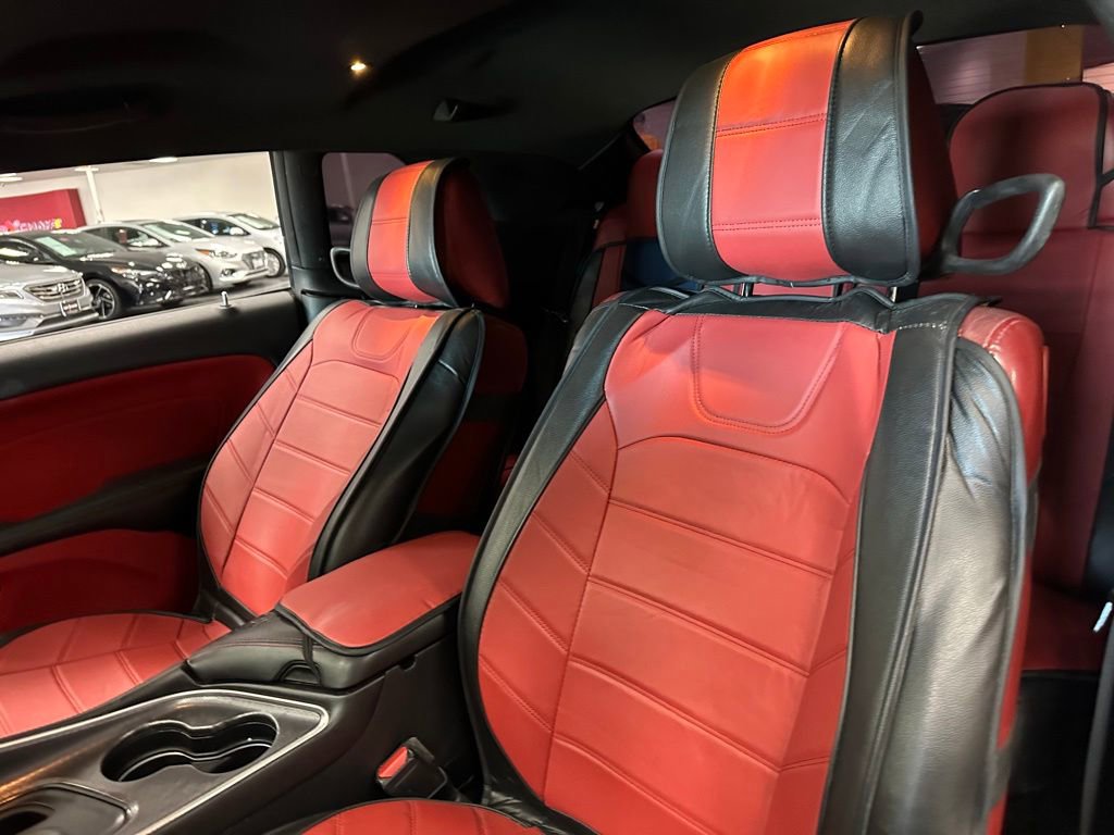 Used 2018 Dodge Challenger SXT Plus image 16