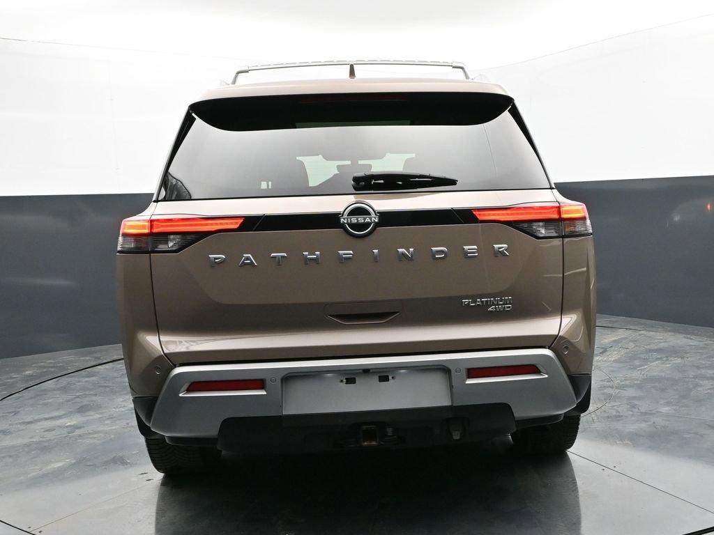 Used 2024 Nissan Pathfinder Platinum w/ Cargo Package image 6
