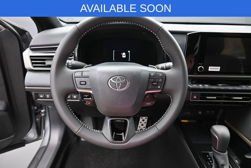 Used 2026 Toyota Camry SE FWD image 15