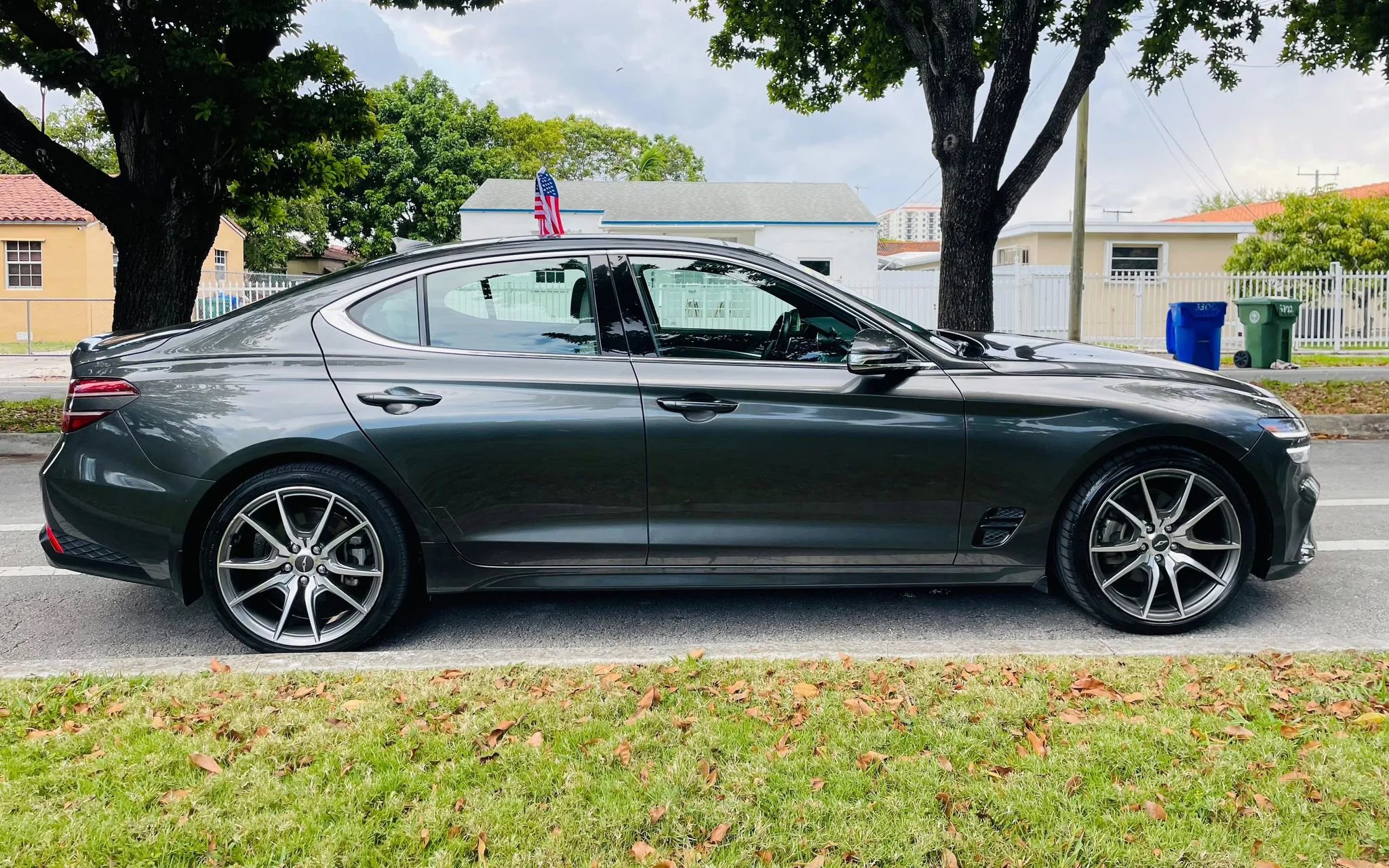 Used 2022 Genesis G70 2.0T w/ Prestige Package RWD image 6