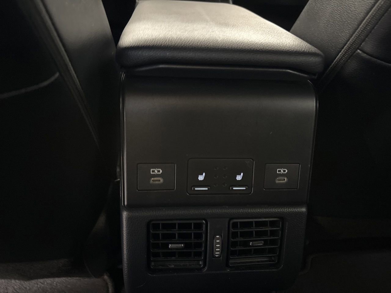 Used 2023 Subaru Solterra AWD image 19