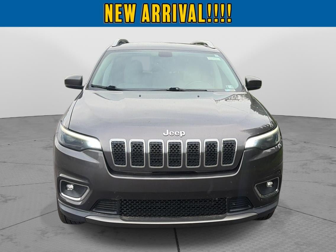 Used 2019 Jeep Cherokee Limited AWD/4WD image 2