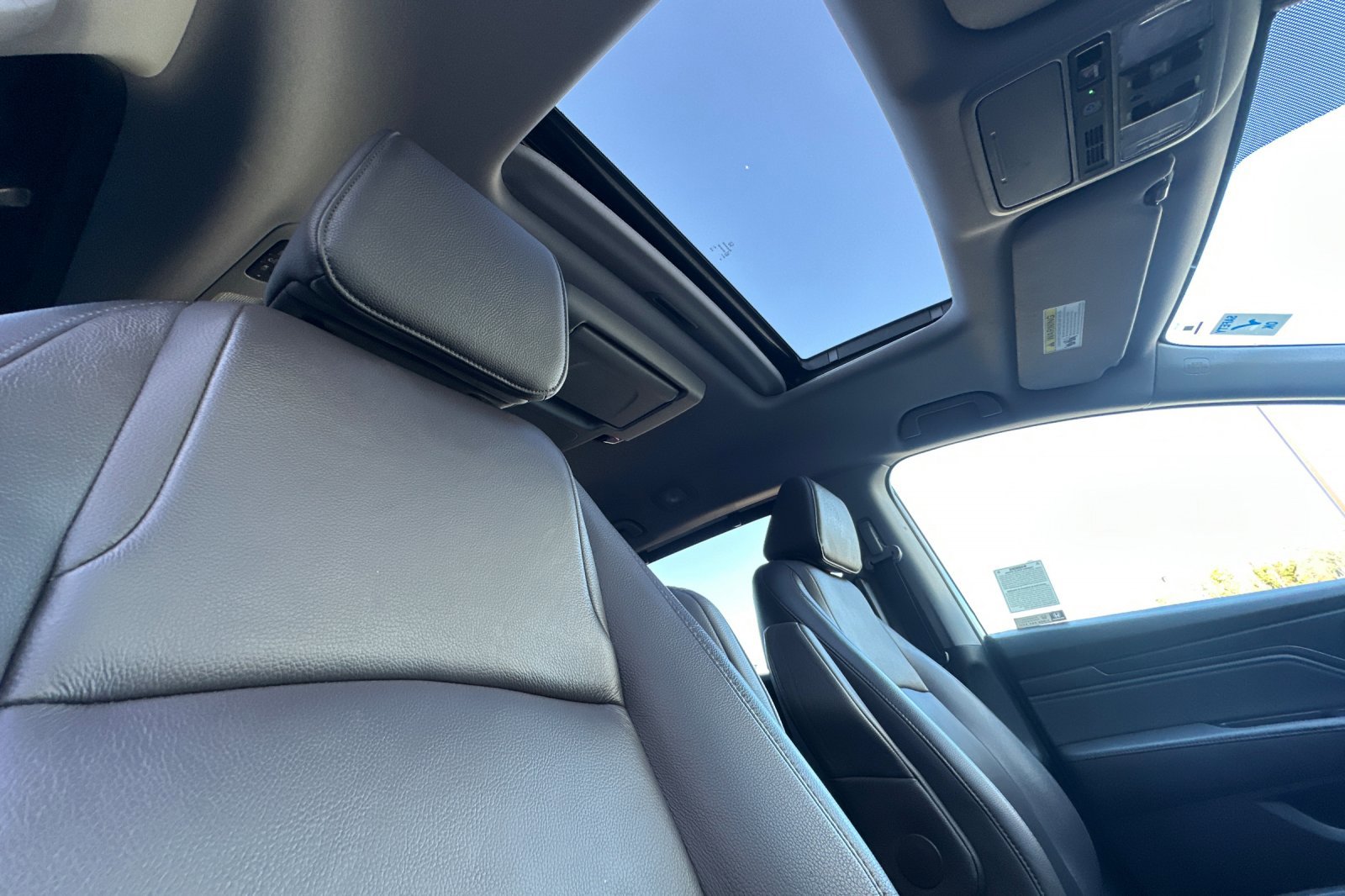 Used 2019 Honda Odyssey Touring image 14