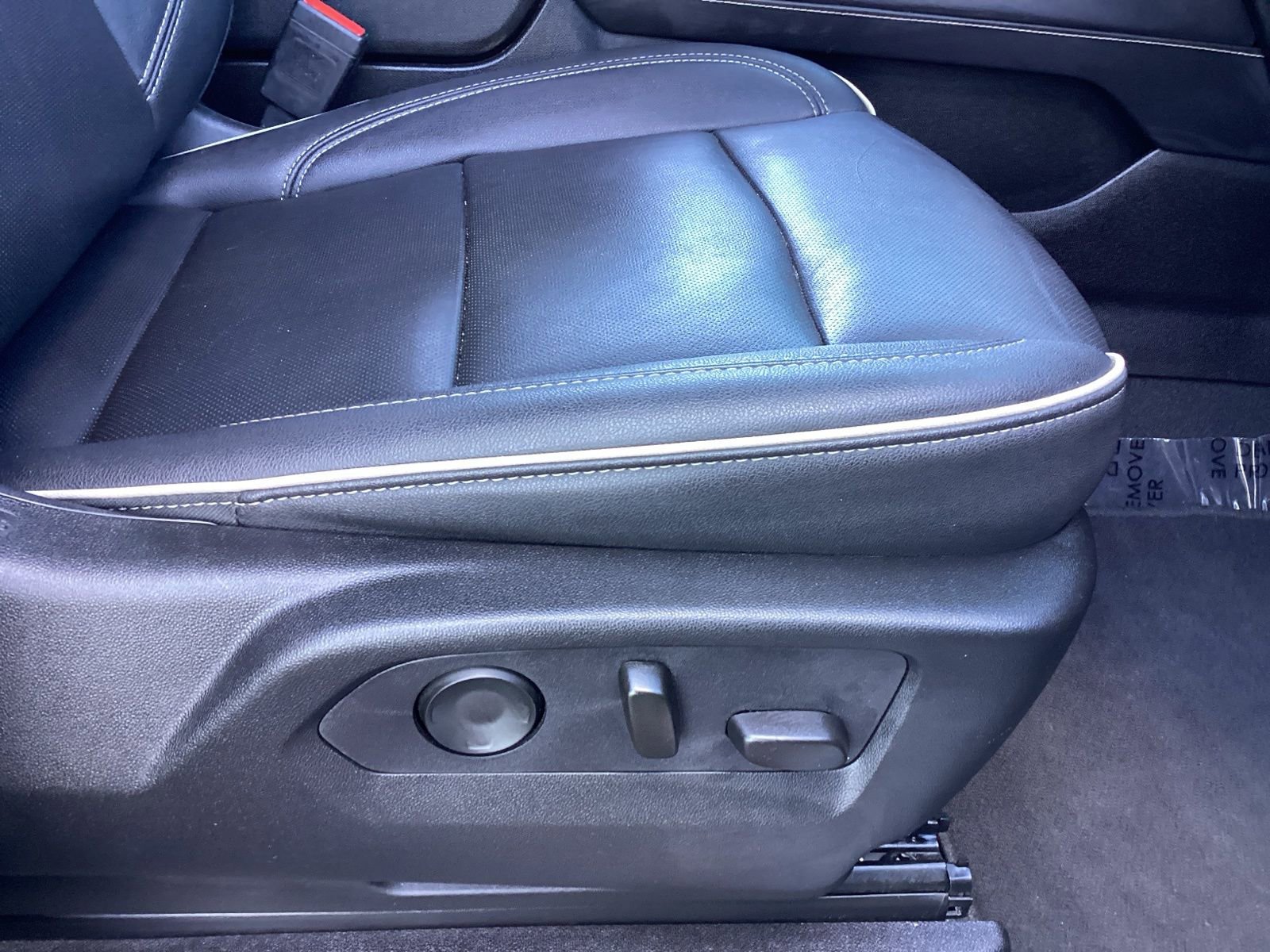 Used 2024 Chevrolet Tahoe Premier image 19