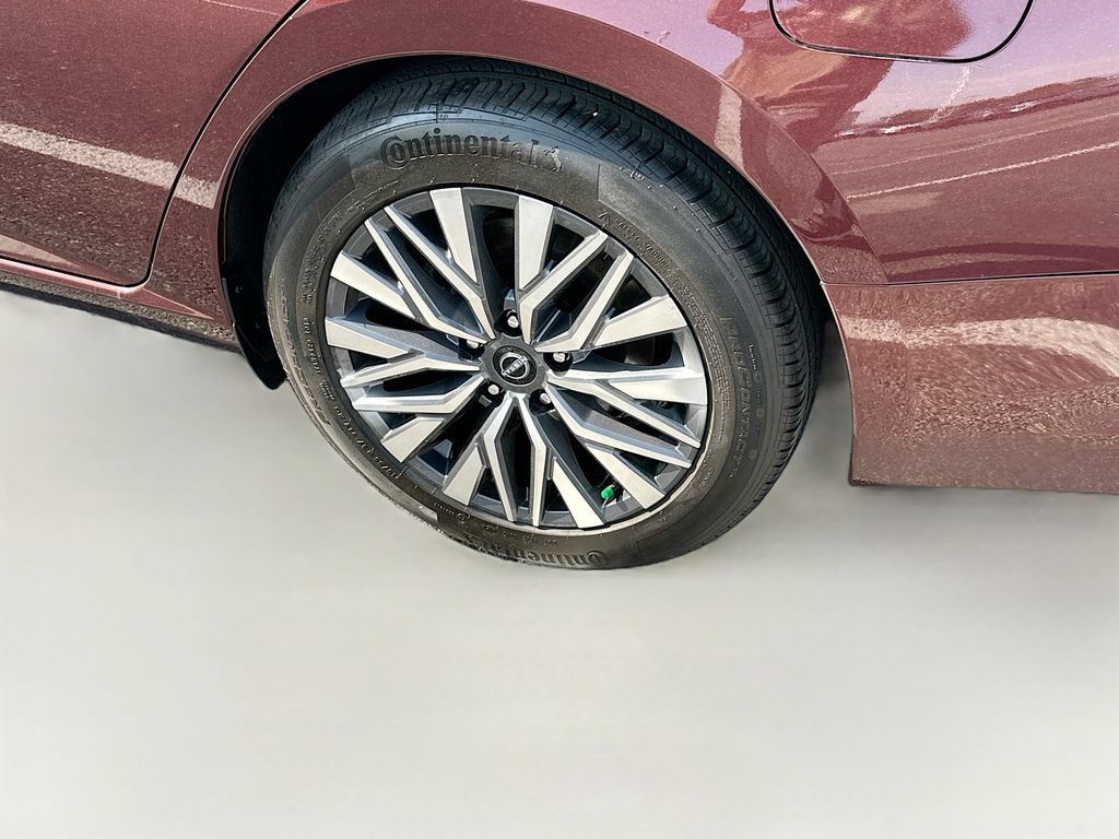 Certified 2024 Nissan Altima 2.5 SV FWD image 37
