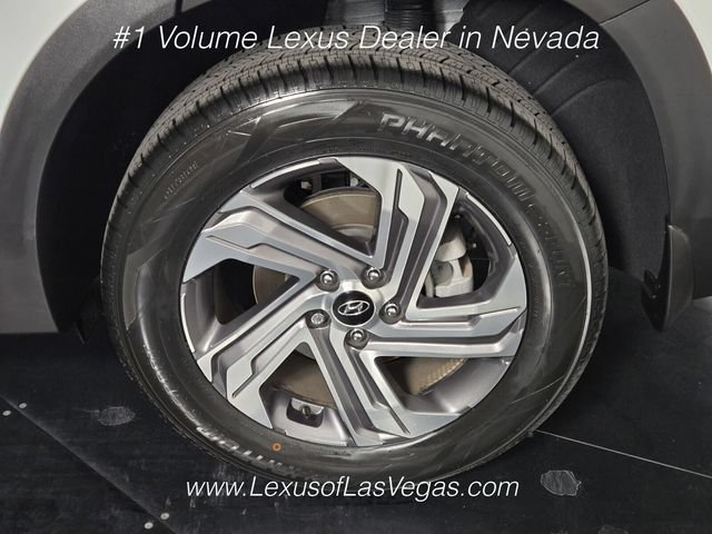 Used 2023 Hyundai Santa Fe SEL w/ Premium Package AWD/4WD image 11