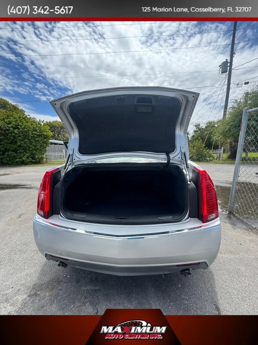 Used 2009 Cadillac CTS 3.6 w/ Wood Trim Package RWD image 16