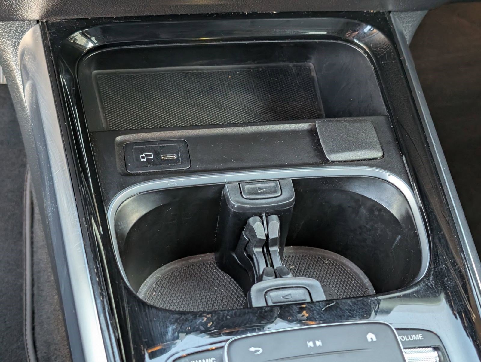 Used 2023 Mercedes-Benz GLB 250 4MATIC image 27