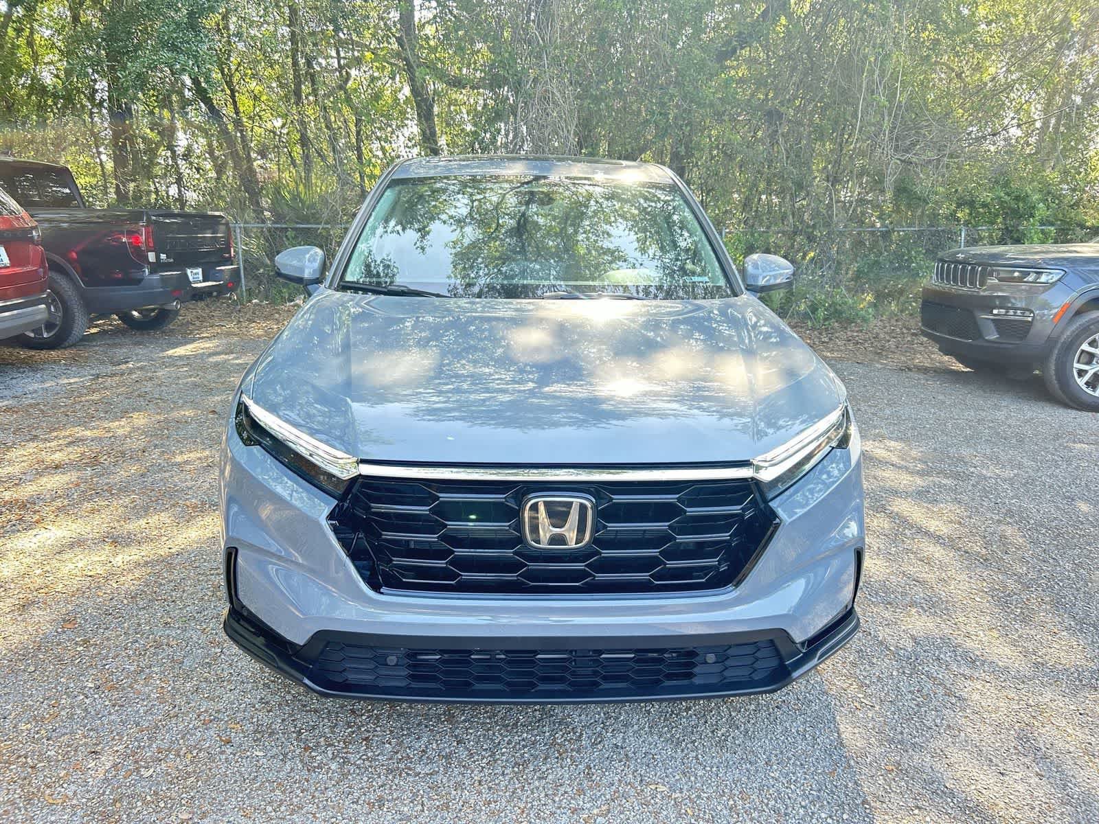 Used 2026 Honda CR-V EX-L image 3