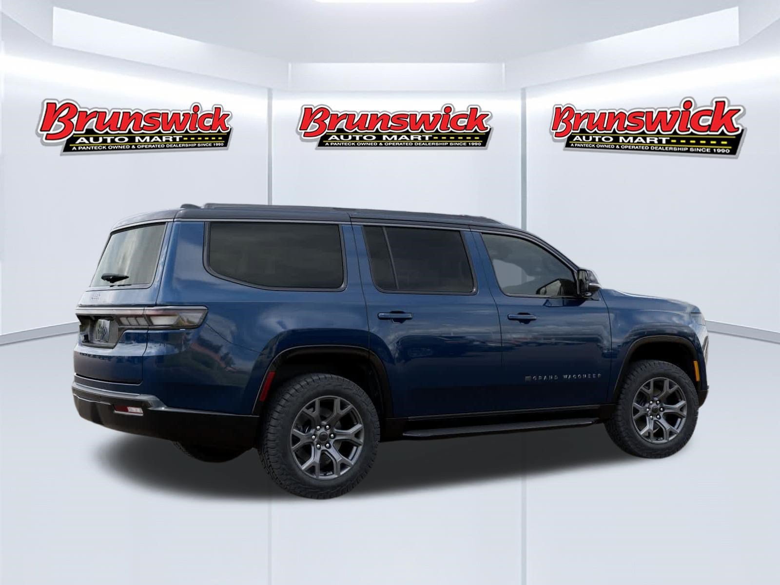 New 2026 Jeep Grand Wagoneer 4WD image 4