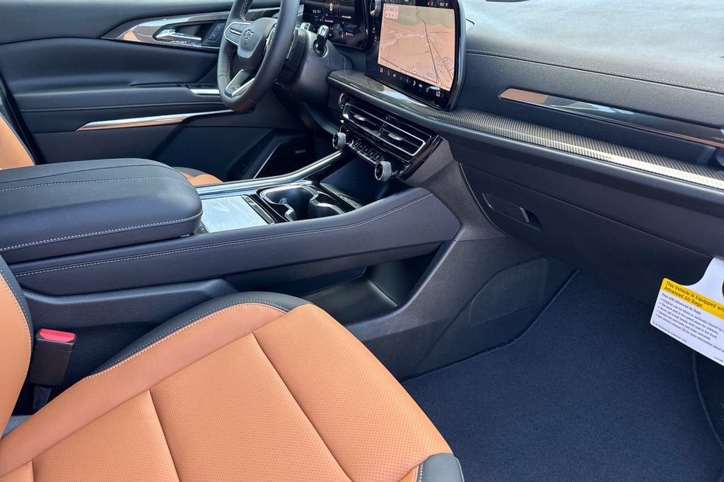 New 2027 Chevrolet Traverse Z71 w/ Enhanced Driving Package AWD/4WD image 17