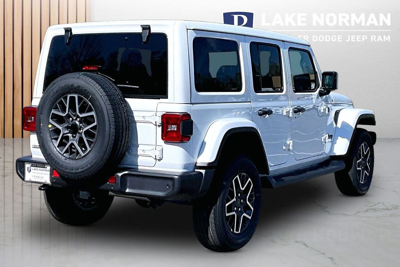 New 2026 Jeep Wrangler Sahara image 9