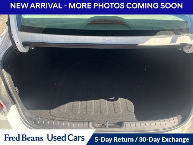 Used 2025 Hyundai Elantra SEL image 8