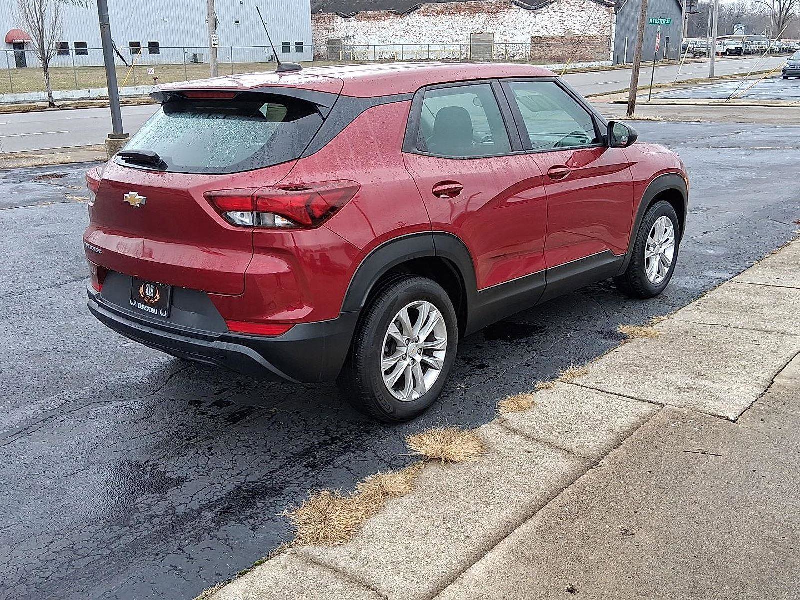 Used 2021 Chevrolet TrailBlazer LS image 3