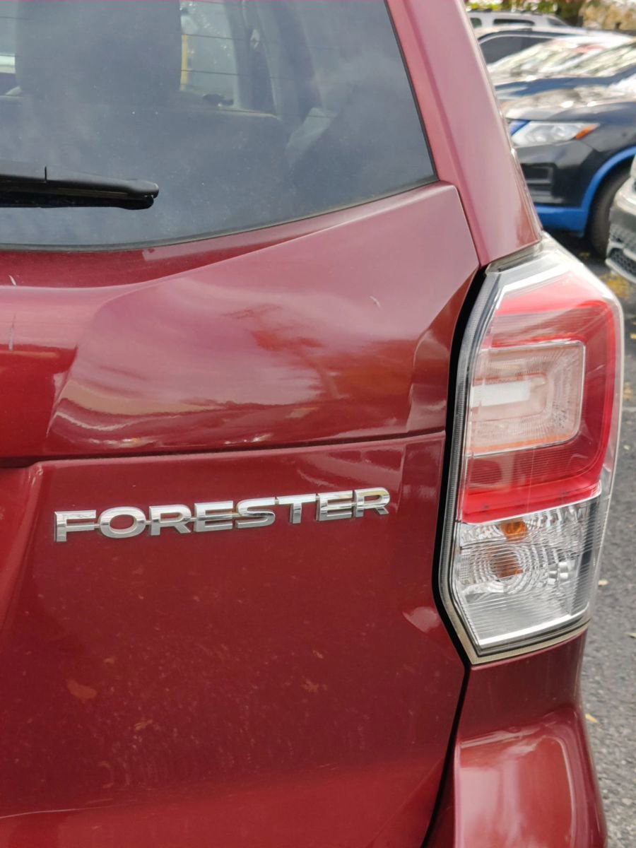 Used 2018 Subaru Forester 2.5i Premium AWD/4WD image 8