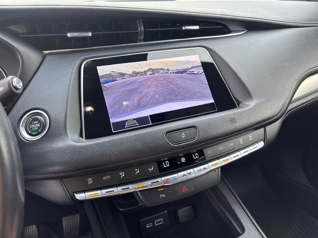 Used 2020 Cadillac XT4 Premium Luxury AWD/4WD image 15