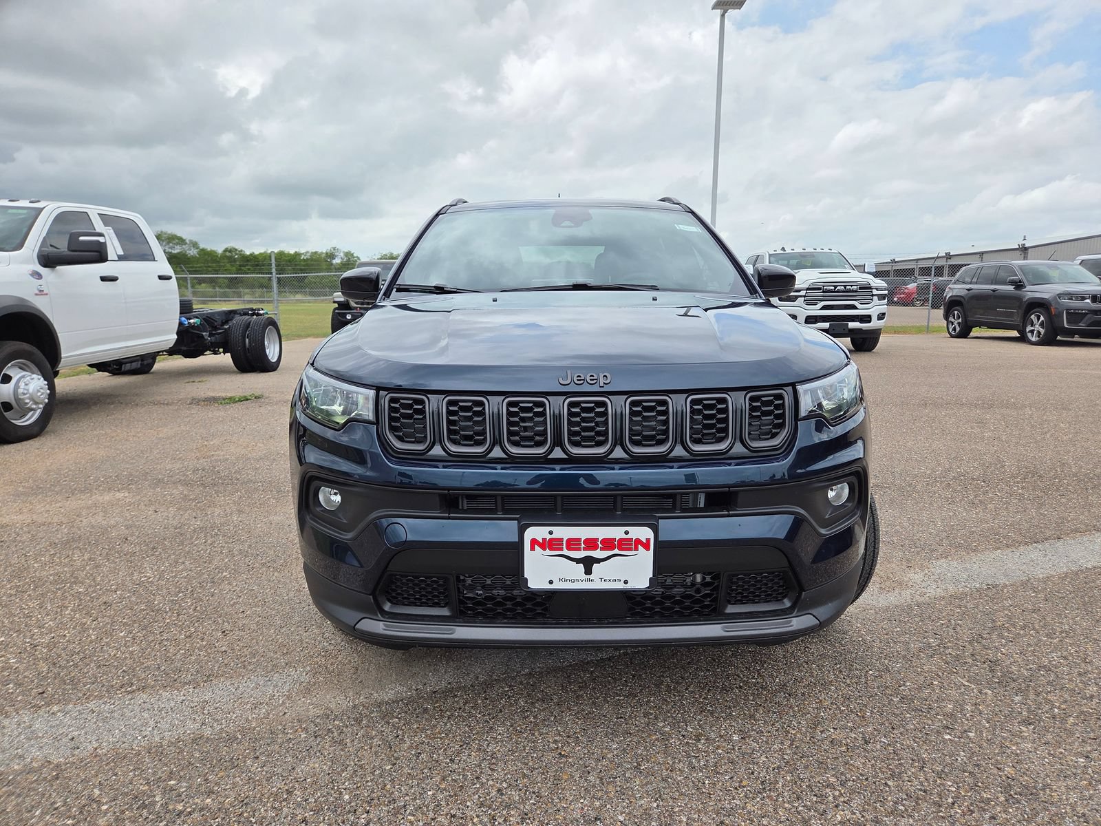 New 2026 Jeep Compass Latitude AWD/4WD image 2