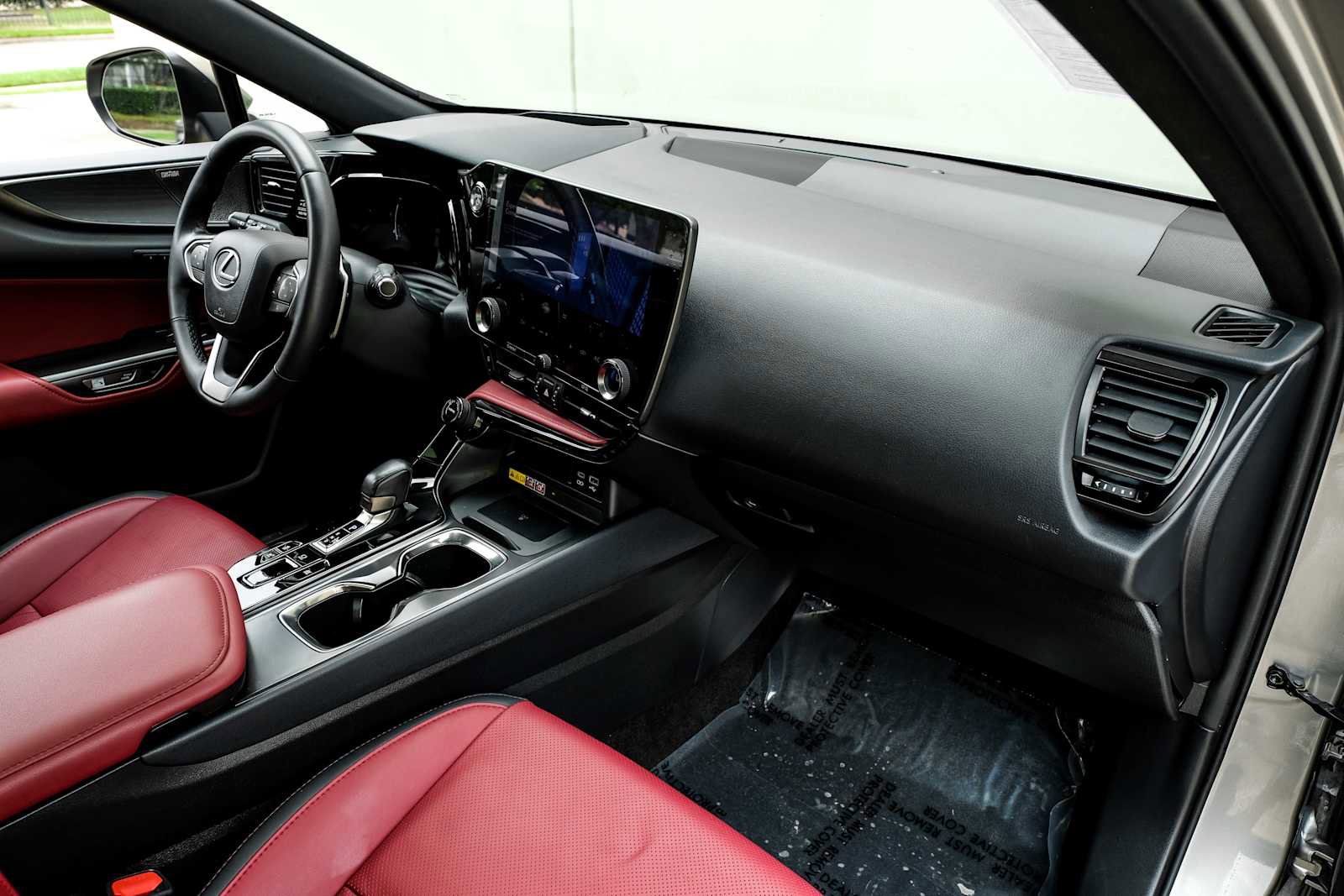 Used 2022 Lexus NX 350h AWD w/ Vision Package image 17