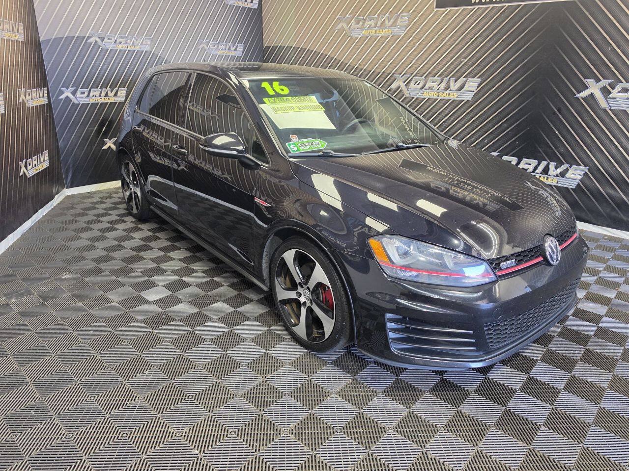 Used 2016 Volkswagen GTI SE FWD image 5