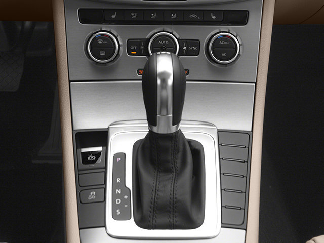 Used 2013 Volkswagen CC Sport FWD image 10