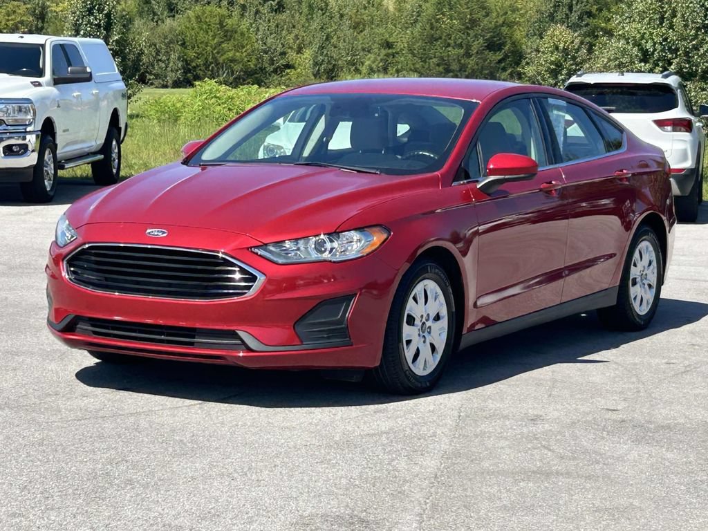 Used 2020 Ford Fusion S FWD image 3