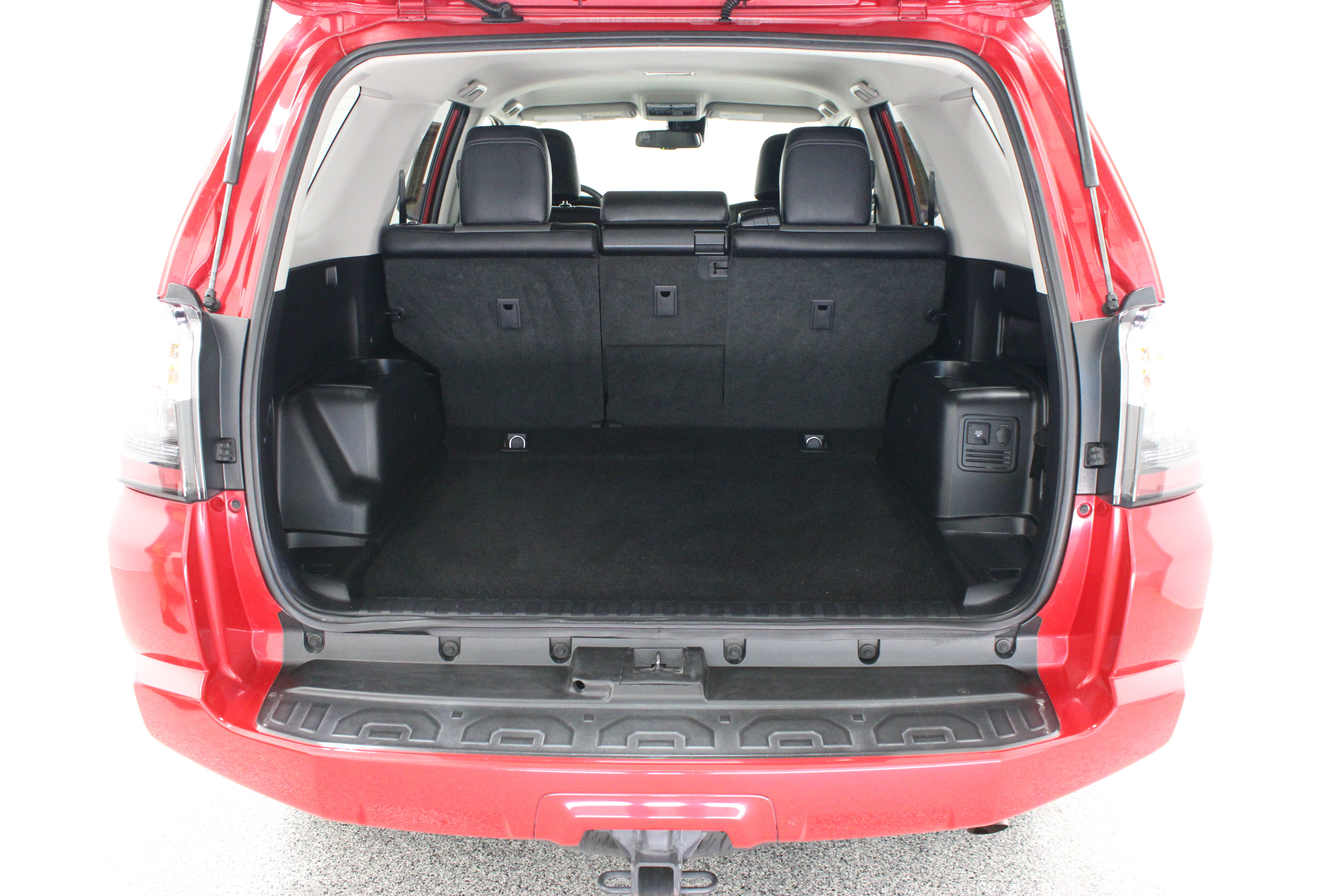 Used 2023 Toyota 4Runner SR5 Premium AWD/4WD image 31