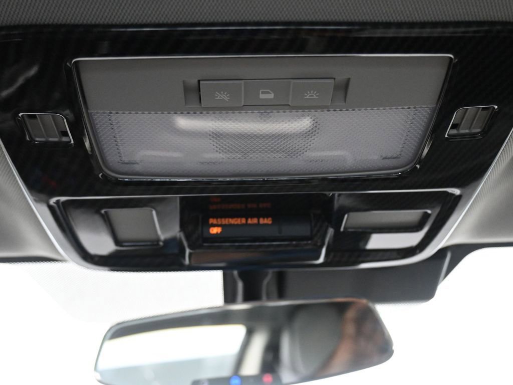 Used 2015 Chevrolet Camaro SS w/ Rear Vision Package image 18