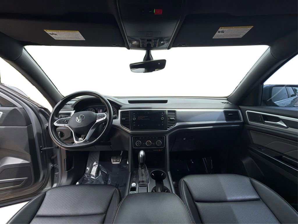 Used 2021 Volkswagen Atlas Cross Sport SE w/ Panoramic Sunroof Package FWD image 22