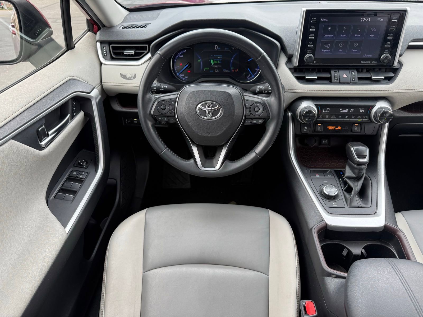 Used 2019 Toyota RAV4 Limited image 28