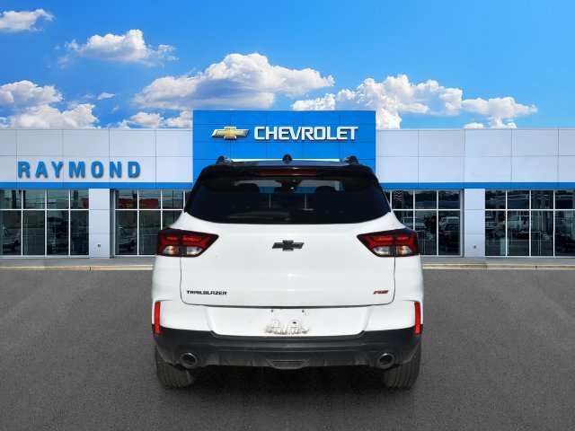 Used 2022 Chevrolet TrailBlazer RS FWD image 4
