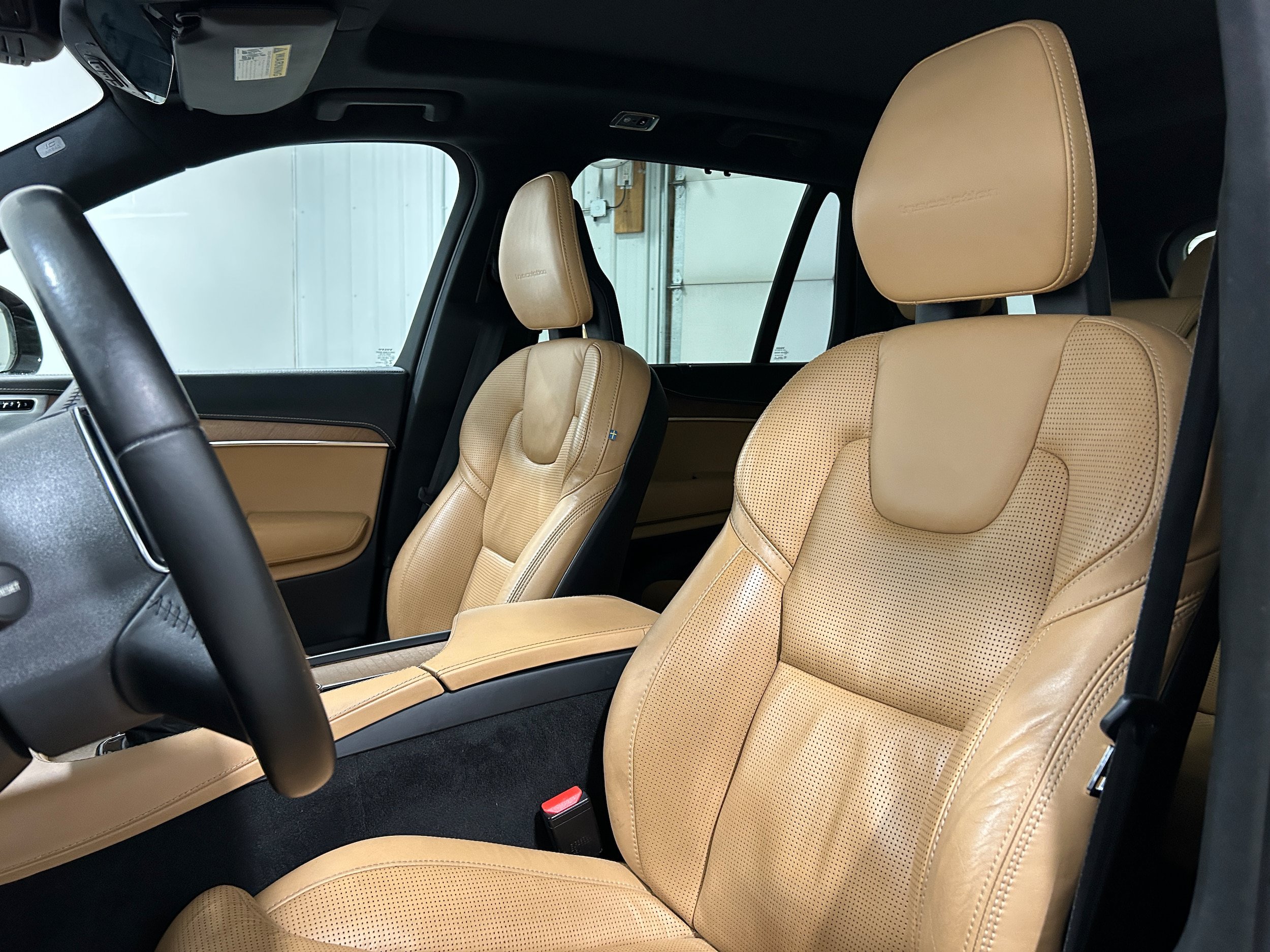 Used 2017 Volvo XC90 T6 Inscription w/ Luxury Package AWD/4WD image 25
