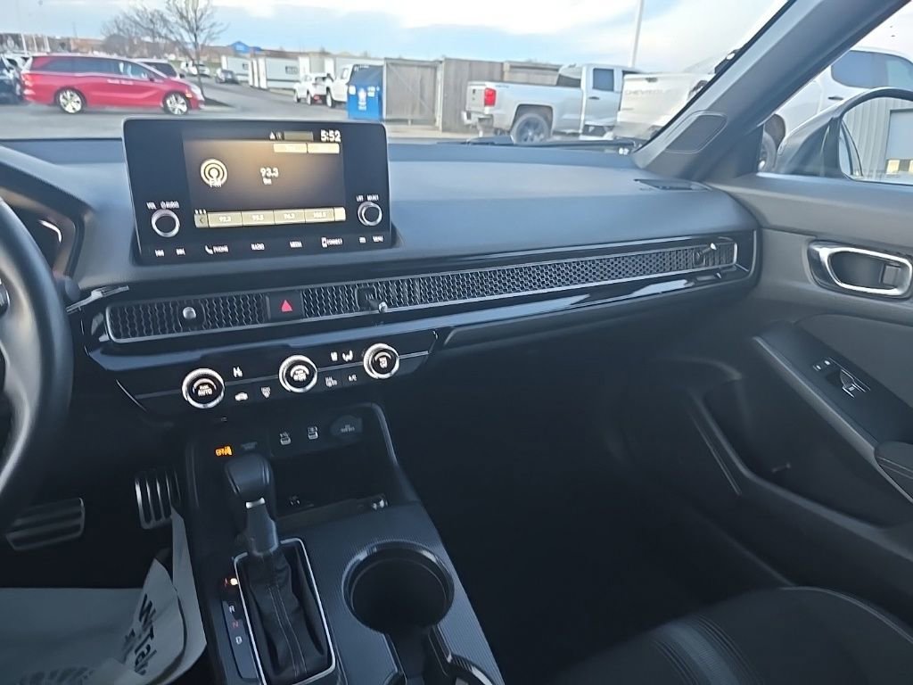 Used 2025 Honda Civic Sport image 26