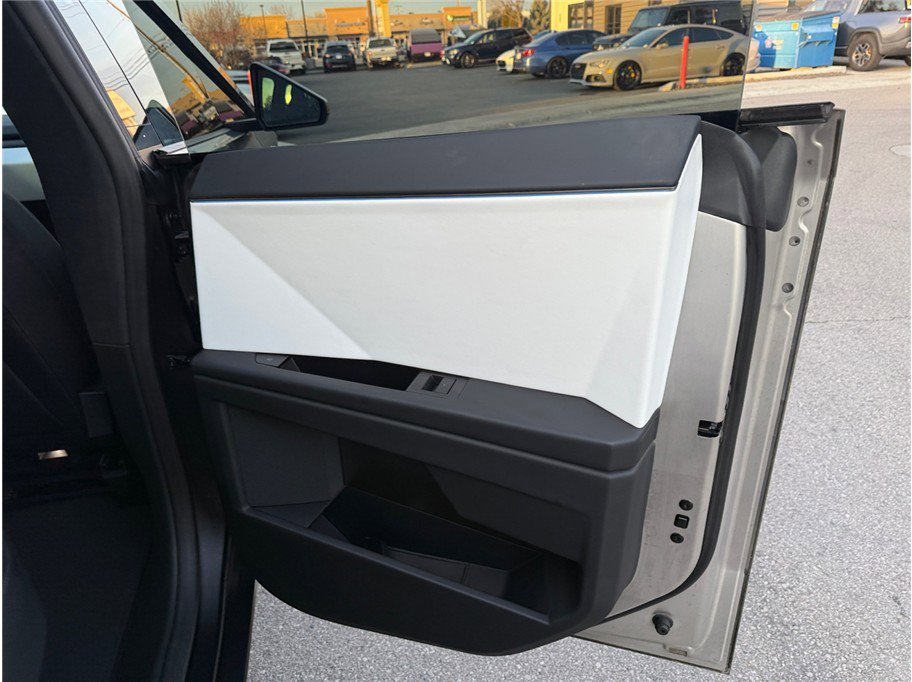 Used 2024 Tesla Cybertruck Cyberbeast image 37