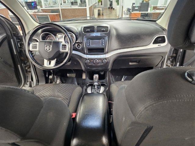 Used 2018 Dodge Journey SE w/ Connectivity Group AWD/4WD image 9