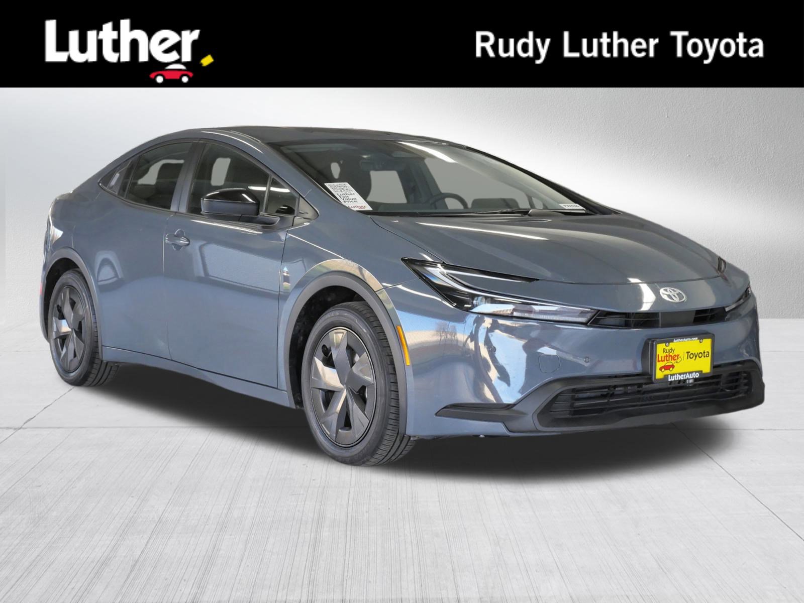Used 2025 Toyota Prius LE
