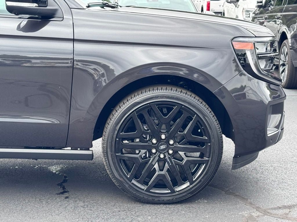 New 2027 Ford Expedition Platinum w/ Stealth Performance Package AWD/4WD image 53
